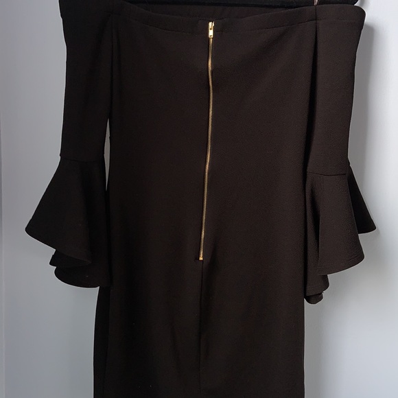 Black Off the Shoulder Dress - Picture 2 of 4